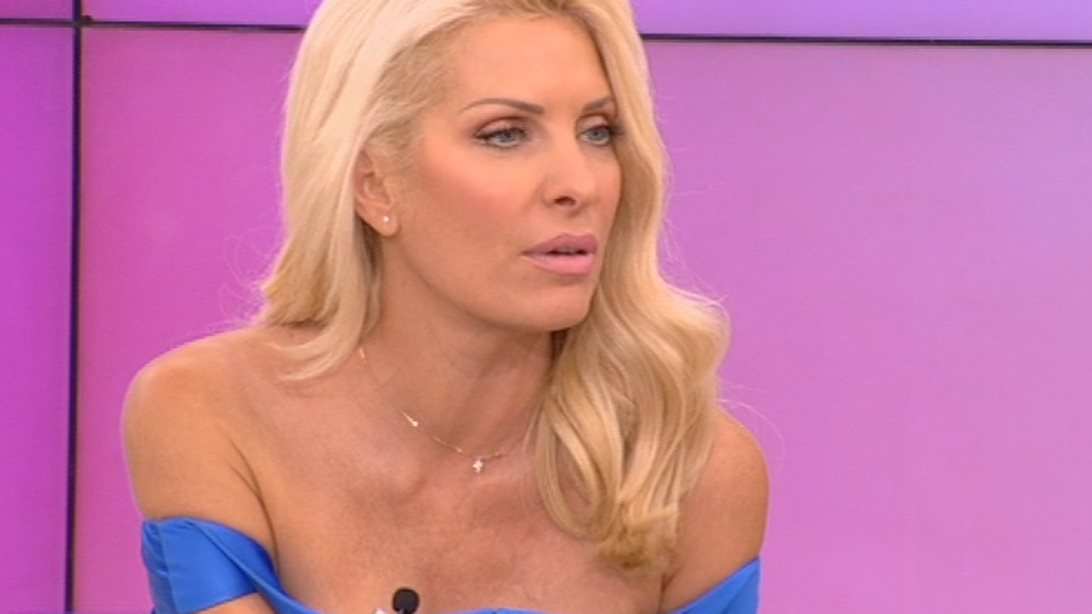 Ελένη Μενεγάκη: Η αναφορά στον Μάκη Παντζόπουλο &amp; την πρώτη γνωριμία τους