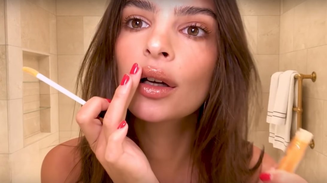 Beauty Tutorials 
: Τα 10 καλύτερα βίντεο μακιγιάζ των celebrities αυτή τη στιγμή