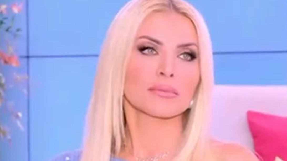 Η άβολη ερώτηση στην Έλλη Στάη &amp; η αντίδραση της Κατερίνας Καινούργιου