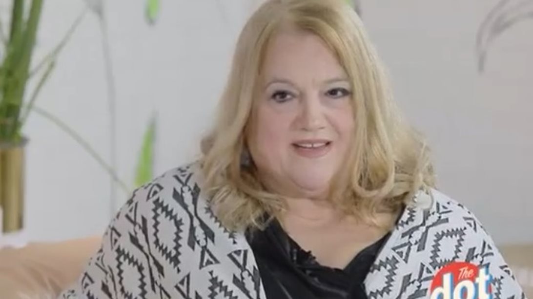 Ελένη Καστάνη: Η συνεργασία με τον Σεφερλή, ο εθισμός στο φαγητό &amp; ο τραγικός θάνατος του πατέρα της