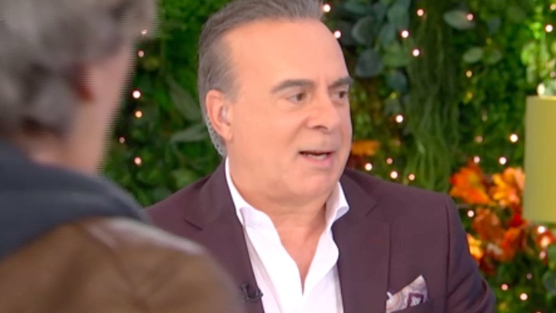 Διέκοψε τη συνέντευξη της Μιμής Ντενίση ο Φώτης Σεργουλόπουλος: "Τι έγινε;"