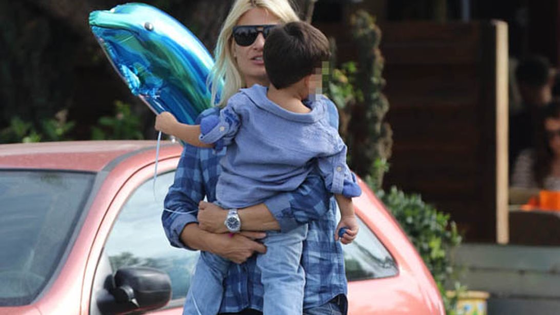 Φαίη Σκορδά: Οι τελευταίες φωτογραφίες με τον γιο της, πριν την ανακοίνωση του χωρισμού!