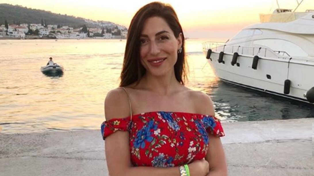 Φλορίντα Πετρουτσέλι: Βάφτισε την κόρη της! Δείτε την πρώτη φωτογραφία με τη νεοφώτιστη