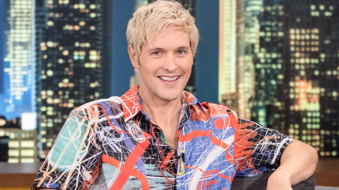 Leon of Athens: "Η Eurovision είναι μία δύσκολη μάχη. Η Κατερίνα Ντούσκα αντεπεξήλθε σε όλες τις δυσκολίες, τη θαύμασα"