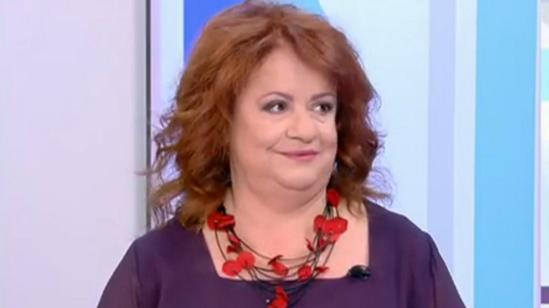 Η Ελένη Κοκκίδου αποκαλύπτει όσα θα δούμε στη "Μουρμούρα" τη νέα σεζόν: "Μπαίνει το λαμόγιο στο σπίτι..."