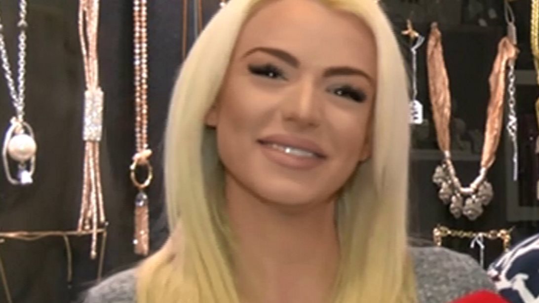 Στέλλα Μιζεράκη: Αποκαλύπτει την αισθητική επέμβαση που έχει κάνει &amp; μιλάει για την επανασύνδεση με τον Λεβεντάκη