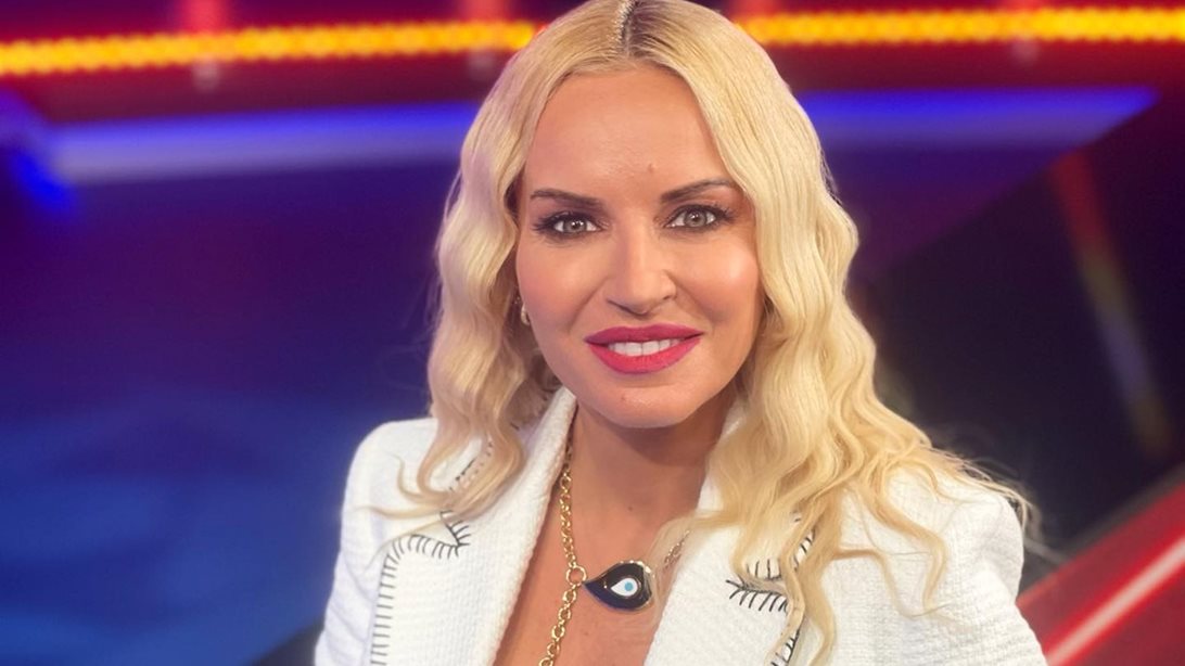 Η Μαρία Μπεκατώρου φόρεσε το πιο μοντέρνο blazer