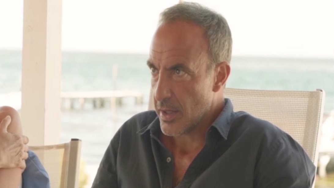 Νίκος Αλιάγας: Η σπάνια εμφάνιση στην ελληνική τηλεόραση &amp; οι προσωπικές αποκαλύψεις on camera