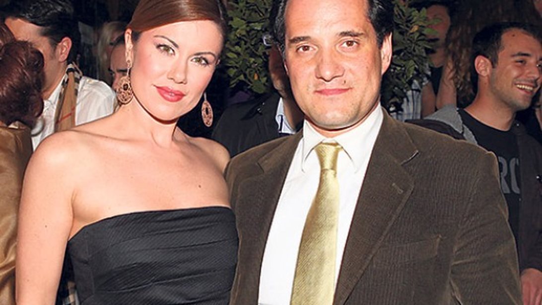 Ευγενία Μανωλίδου - Άδωνις Γεωργιάδης: Φωτογραφίζονται στα χιόνια: Φωτογραφία