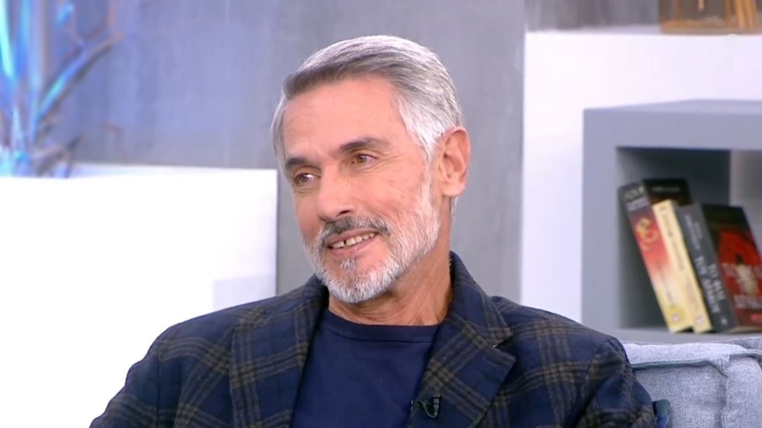 Ο Σταύρος Ζαλμάς αποκάλυψε την πρώτη του δουλειά - &quot;Ήμουν 9 χρόνια. Κακοπερνούσα&quot;