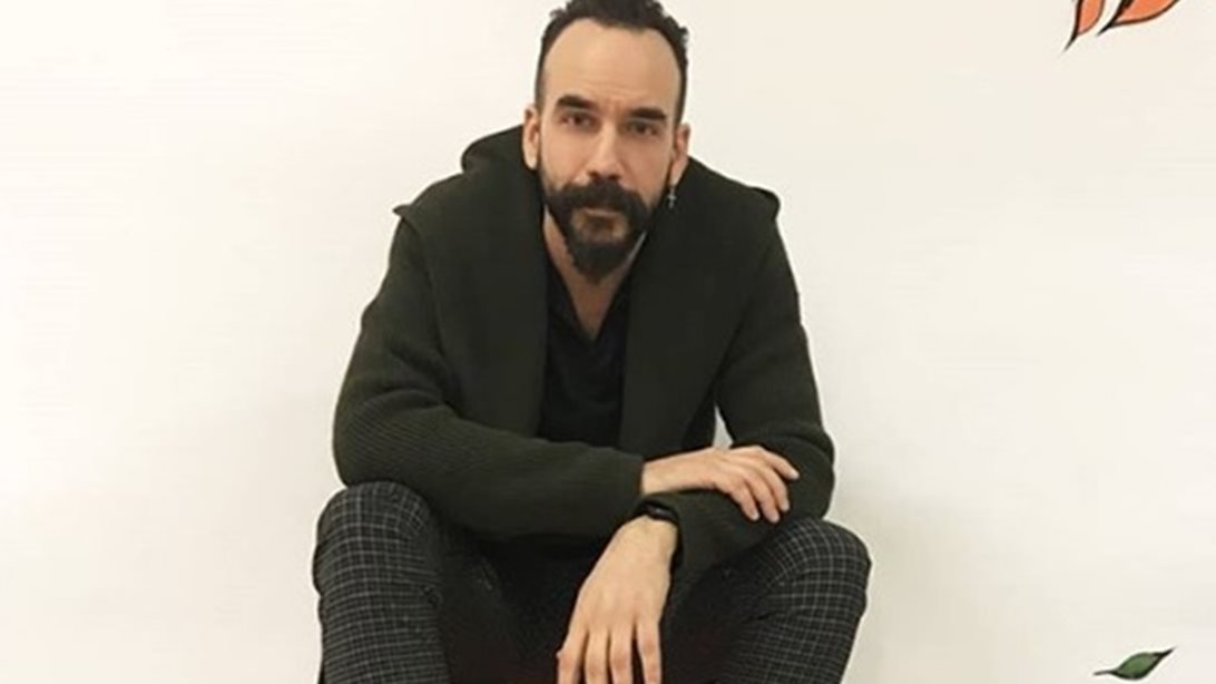 Πάνος Μουζουράκης: Έκανε το πρώτο του εξώφυλλο στην Αμερική!
