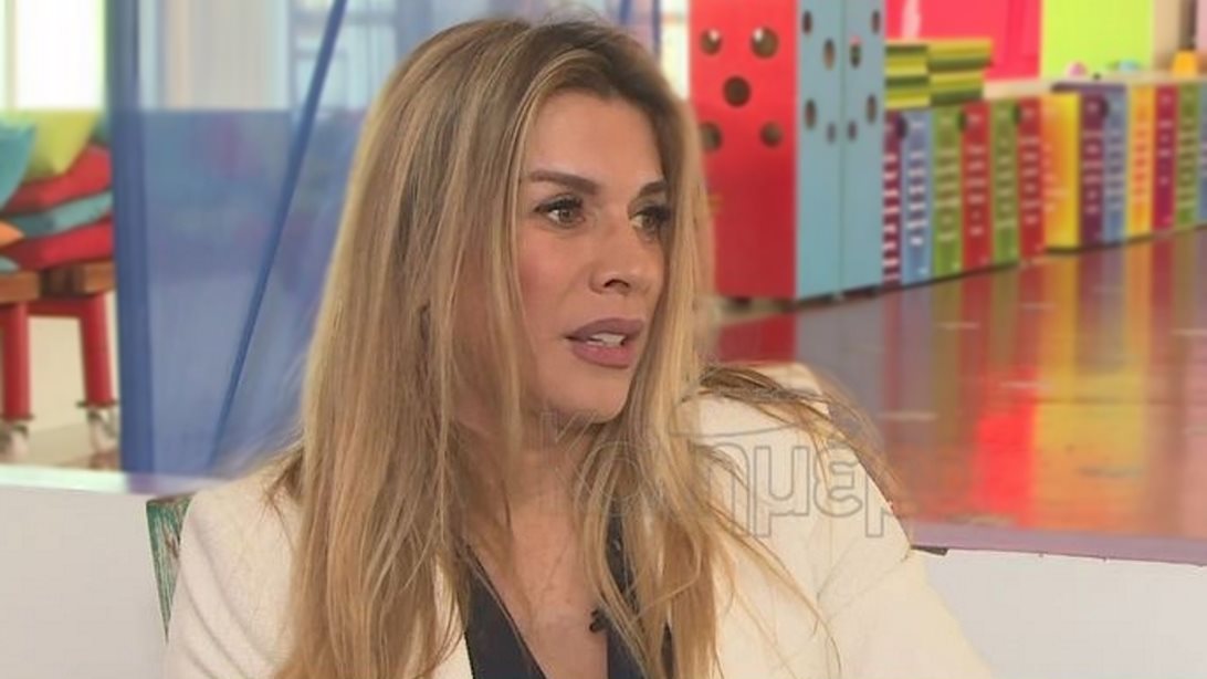 Συγκινεί η Έρρικα Πρεζεράκου μιλώντας για το ατύχημα που είχε και την απώλεια της ανιψιάς της