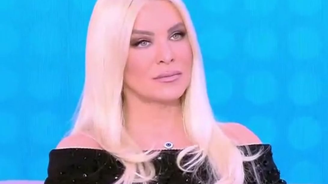 Κατερίνα Καινούργιου: "Τα λιγουρευόμουν και είχα τον άνδρα μου από πίσω που δεν με αφήνει"