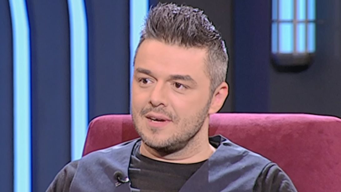 Πέτρος Πολυχρονίδης: Η συγκινητική εξομολόγηση για την απώλεια της αδερφής του &amp; οι αποκαλύψεις για την προσωπική του ζωή