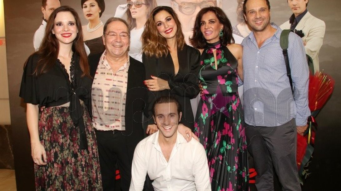 Διάσημες Εμφανίσεις: Όλοι οι celebrities που βρέθηκαν στην πρεμιέρα του «Ωνάσης: Τα Θέλω Όλα»