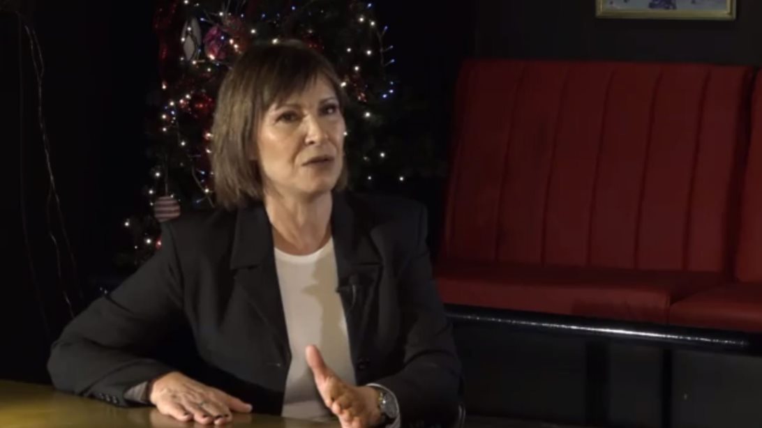 Κωνσταντίνα | Τα αστρονομικά ποσά των τραγουδιστών στο παρελθόν &amp; το τραγούδι που απέρριψε κι έγινε τεράστια επιτυχία