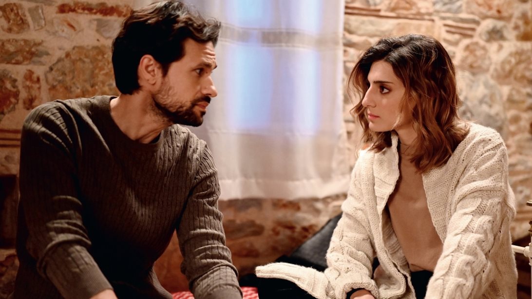 Μόνο στο Yupiii! Σασμός: Ο Αστέρης μαθαίνει ότι ο Πετράκης είναι γιος του!