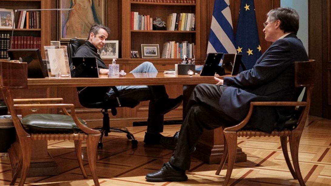 Συνάντηση Μητσοτάκη -Τσιόδρα στο Μαξίμου: Νέα μέτρα στο επίκεντρο
