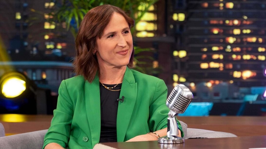 Η Γιούλη Τσαγκαράκη αποκαλύπτει γιατί μπήκε πρώτο το &quot;Ι&quot; στο &quot;ΙΚΤΟΛΑ&quot;