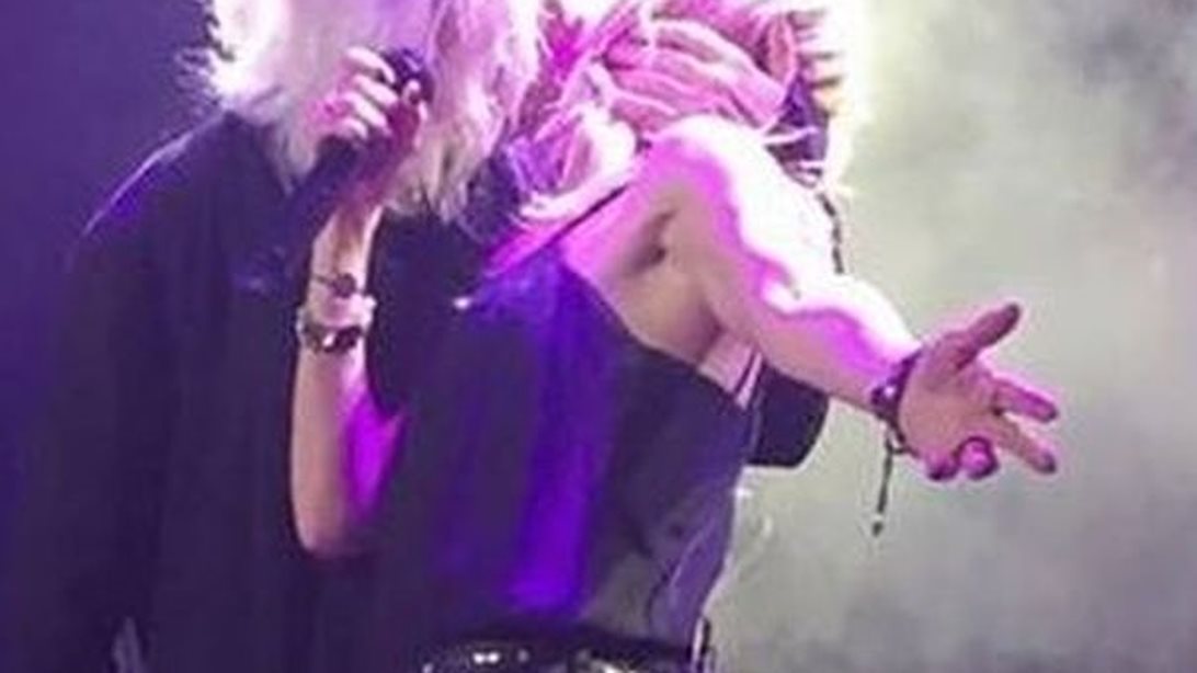 Άννα Βίσση: Το υποννοούμενο στον Νίκο Καρβέλα για τον γάμο/χωρισμό του με την Αννίτα Πάνια