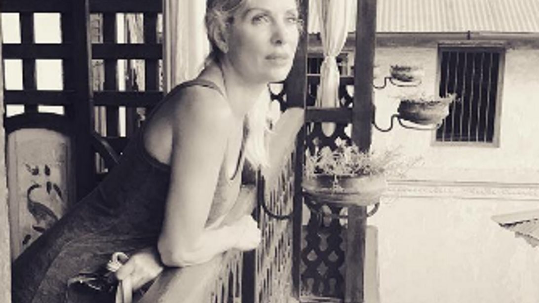 Ελένη Μενεγάκη: Η ιδιαίτερη φωτογραφία χωρίς μακιγιάζ και ρετούς