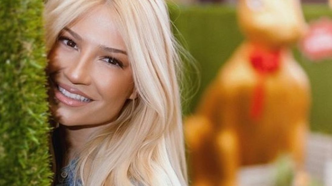 Φαίη Σκορδά : Το στιλιστικό μυστικό της θα σε βοηθήσει να αναβαθμίσεις κάθε look σου