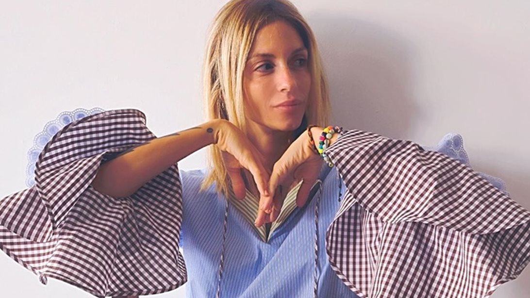 Η Σοφία Καρβέλα προξενεύει στην Άννα Βίσση τον... Μπραντ Πιτ