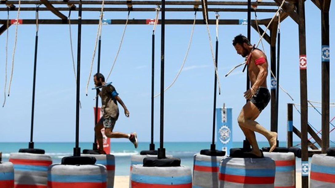 Survivor: Η ιδιαίτερη σχέση Ντάνου - Παπαδοπούλου &amp; ο παρουσιαστής που έριξε τα social media