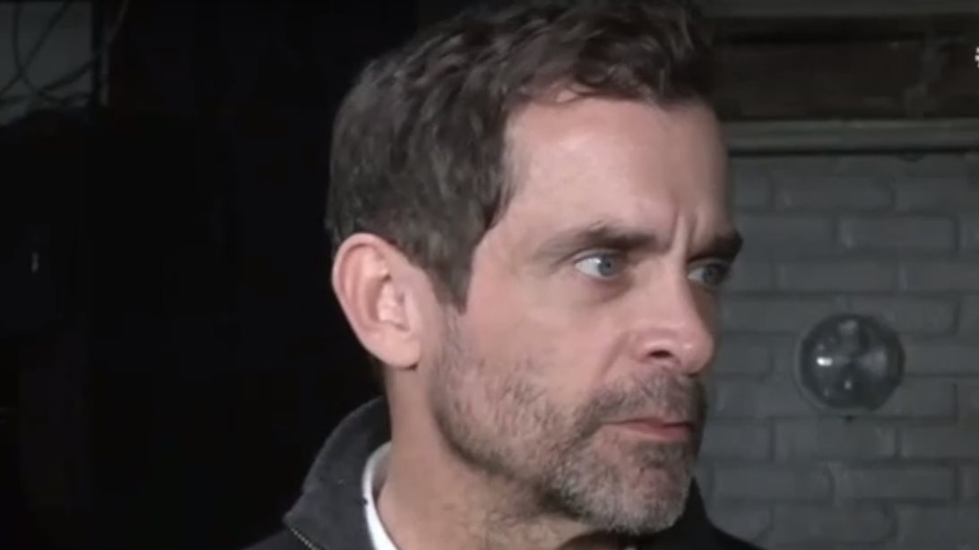 Αντέδρασε ο Κωνσταντίνος Μαρκουλάκης σε ερώτηση για την προσωπική του ζωή: &quot;Άσχετη ερώτηση&quot;