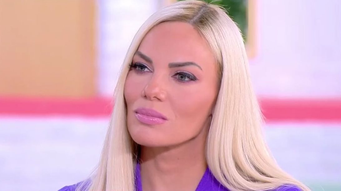 Λύγισε η Ιωάννα Μαλέσκου στον αέρα του "Breakfast@Star"