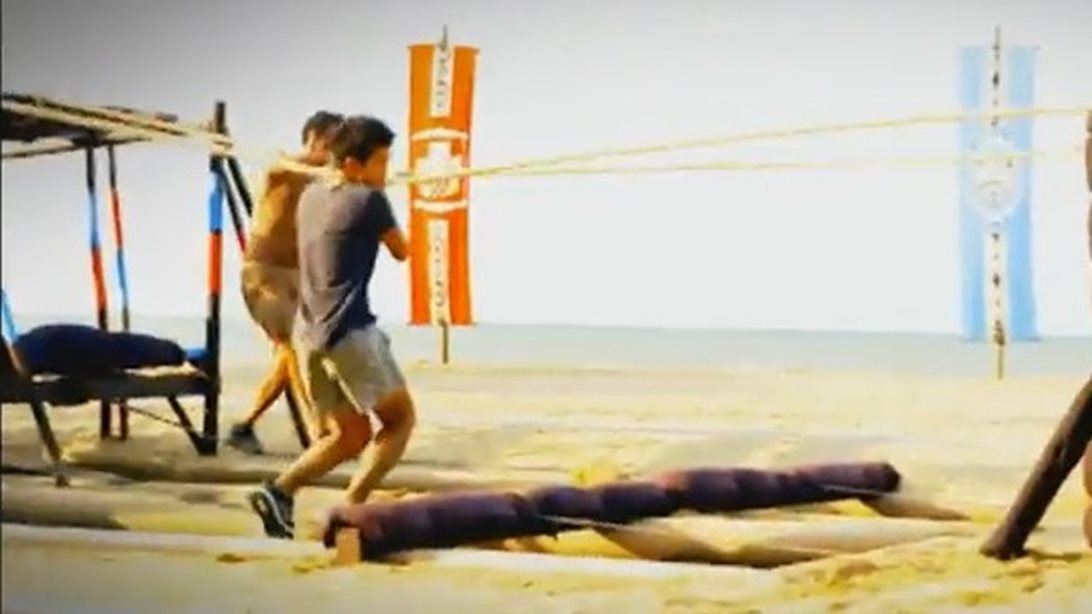 Survivor: Η κρίσιμη ώρα έφτασε! Ποιος είναι ο παίκτης που ψήφισαν οι «Διάσημοι» να ενταχθεί στους «Μαχητές»; Plus: Οι βολές της Παπαδοπούλου εναντίον του Αγγελόπουλου