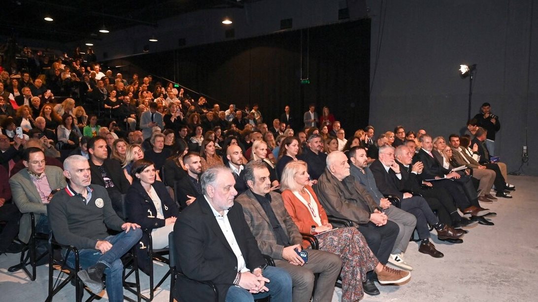 Παρουσίαση ραδιοφώνων της ΕΡΤ: Με εξωστρέφεια και καινοτομίες εισέρχεται στη νέα ψηφιακή εποχή η ελληνική ραδιοφωνία