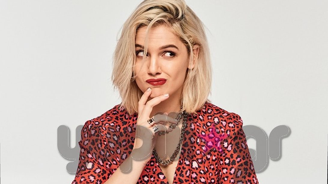 Δανάη Γεωργαντά: Η «Μικρή Ολλανδέζα» φωτογραφίζεται για το Celebrity και εξηγεί πώς κατάφερε να γίνει επαγγελματίας YouTuber