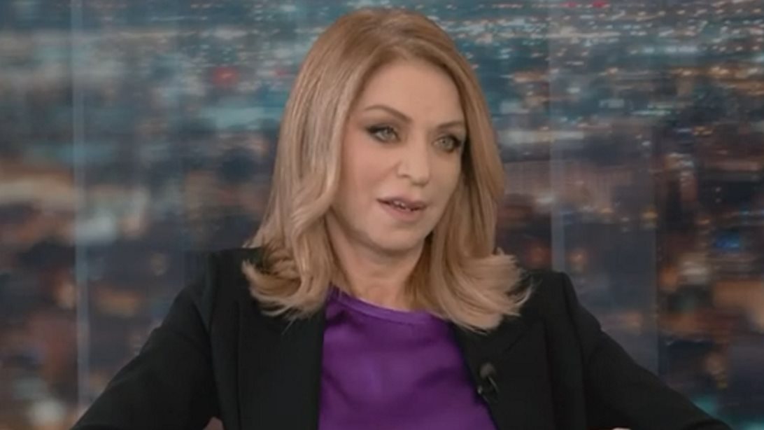 Έλλη Στάη: "Κατέληξα να αυτοψυχοθεραπεύομαι"