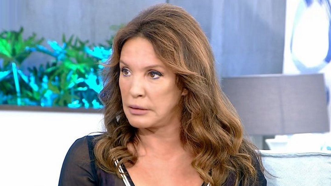 Βάνα Μπάρμπα: &quot;Δεν οφείλω να είμαι με κανένα θύμα. Οφείλω να είμαι με τη δικαιοσύνη - Ας τους αφήσουμε στην ησυχία τους ρε φίλε&quot;