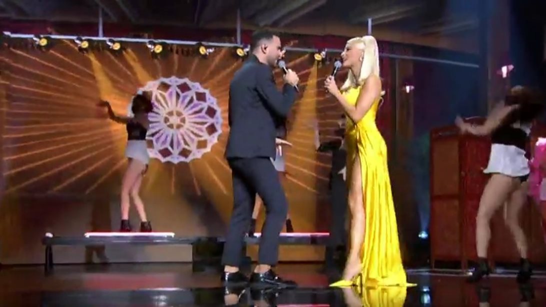 J2US | Η Ιωάννα Τούνη επέστρεψε πιο λαμπερή από ποτέ και τα &quot;έσπασε&quot; στη σκηνή με τον Νικηφόρο