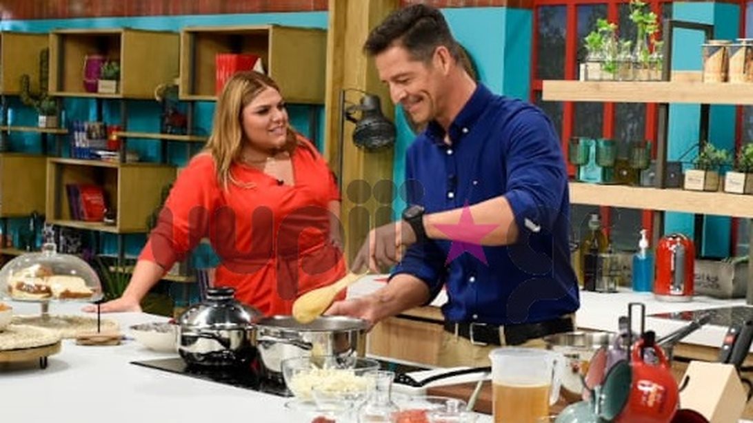 Απόστολος Ρουβάς

: Ο αδελφός του Σάκη έκανε πρεμιέρα στο «Πάμε Δανάη» | Είναι ολόιδιοι!