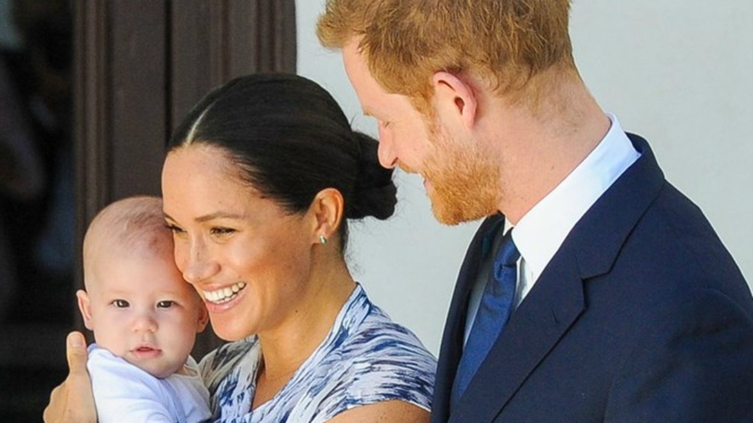 Meghan Markle, πρίγκιπας Harry και Archie αποκάλυψαν τη χριστουγεννιάτικη κάρτα τους