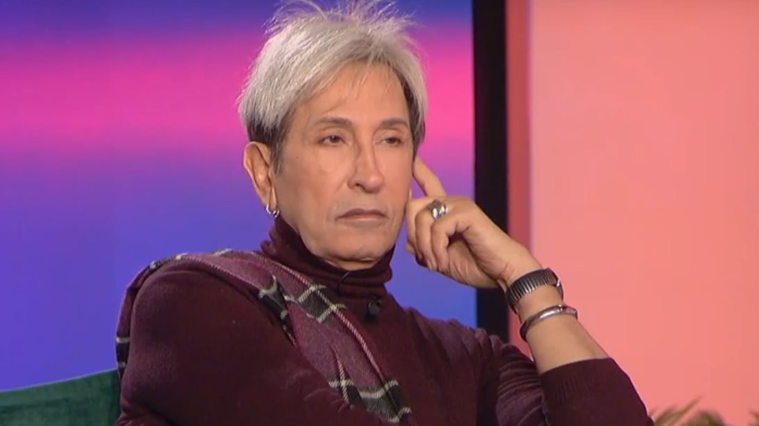 Δημήτρης Παπάζογλου: "Πάντα υπήρχε μια αναστολή μεταξύ μας, ίσως να είχα ένα κόμπλεξ απέναντι του"