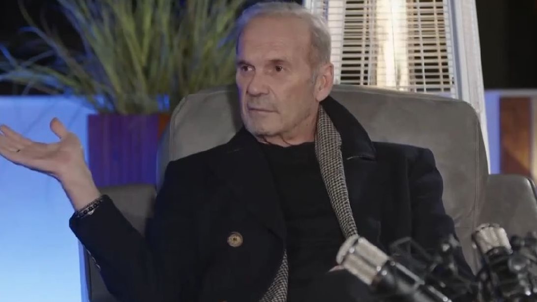 Πέτρος Κωστόπούλος: "Δεν είναι για να σου πουν συγχαρητήρια επειδή αρραβωνιάστηκε η κόρη σου"