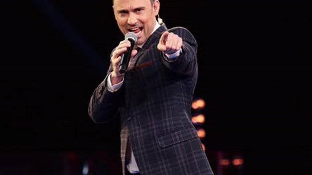 Γιώργος Καπουτζίδης: Εκτός Ελλάδος λίγες ώρες μετά τον τελικό του Voice: Φωτογραφίες