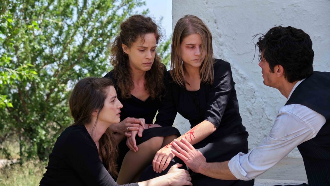 Πού θα παίζουν τη νέα σεζόν τέσσερις πρωταγωνιστές από τις &quot;Άγριες Μέλισσες&quot;;