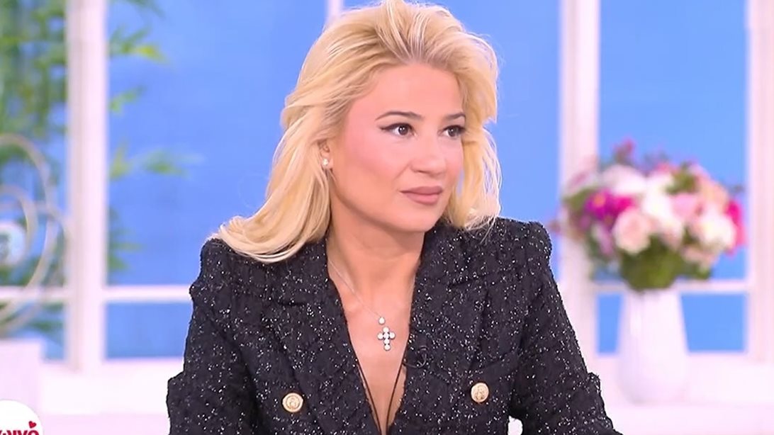 Η Φαίη Σκορδά σε μια προσωπική εξομολόγηση: "Πιστεύω στον έρωτα, ενώ δεν θεωρούμαι πετυχημένη σ' αυτό το κομμάτι"