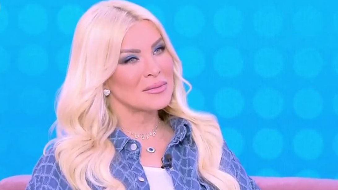 Κατερίνα Καινούργιου: "Με τον άνδρα μου θέλουμε τον πρώτο καιρό να αφοσιωθούμε στο παιδί"