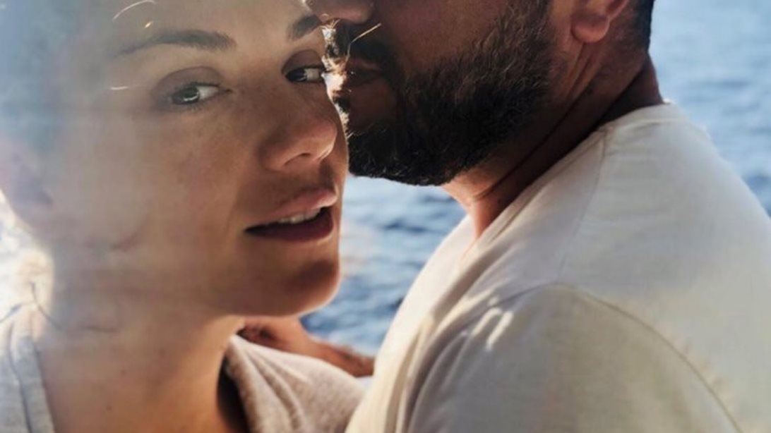 Λευτέρης Σουλτάτος: Δες με ποιους έβγαλε φωτογραφία τη Βάσω Λασκαράκη
