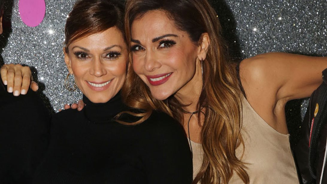 Δέσποινα Βανδή: Ποιούς υποδέχθηκε στο «Mamma Mia»; Φωτογραφίες