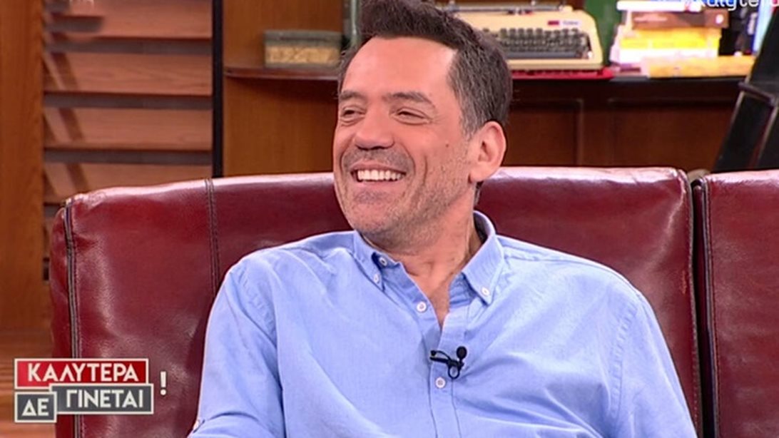 Θάνος Καλλίρης: Η αποκάλυψη για τα βίντεο κλιπ του που άφησε άφωνη την Ναταλία Γερμανού