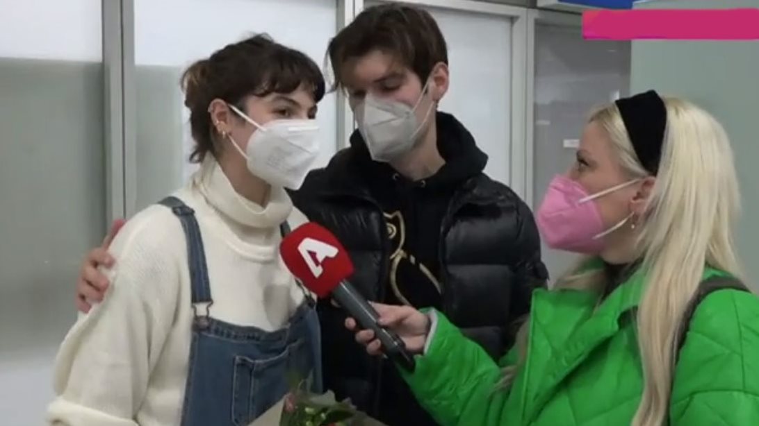 Μαριαγάπη Ξυπολιά και Αιμιλιάνο Μάρκου συναντήθηκαν μετά από 5 μήνες και η κάμερα ήταν εκεί | Δείτε το βίντεο