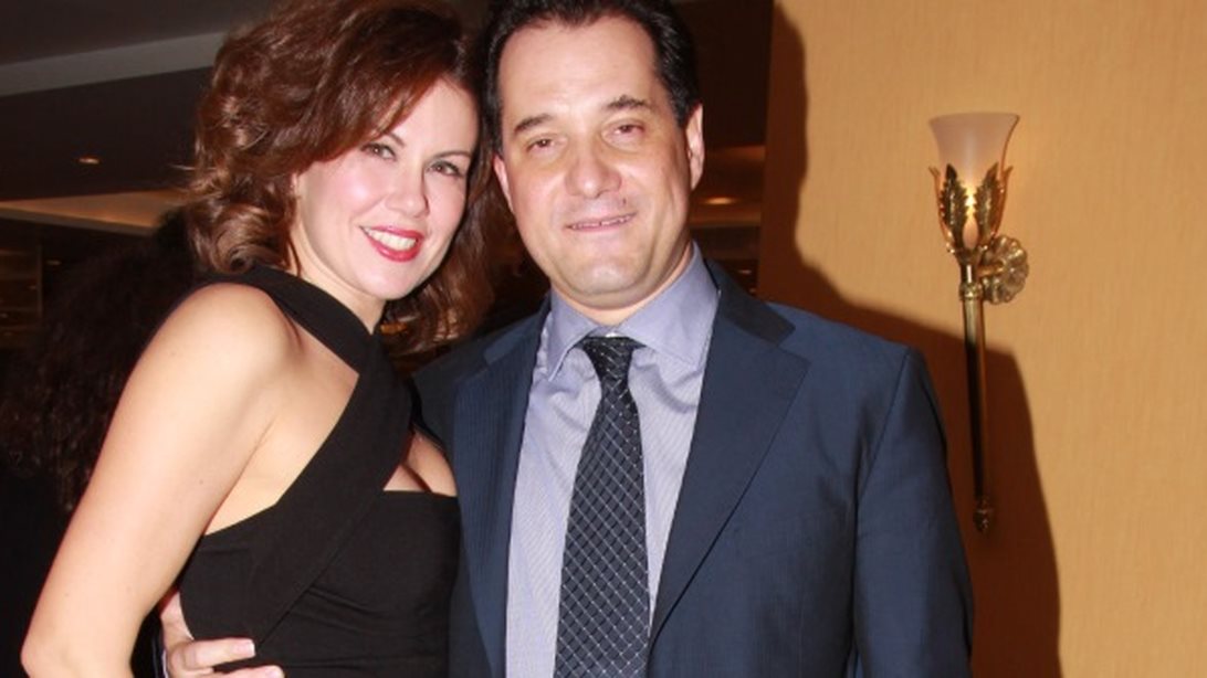 Ο Άδωνις Γεωργιάδης σε δημόσιο τρυφερό ενσταντανέ με την Ευγενία Μανωλίδου