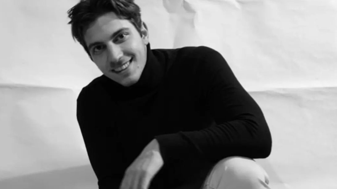 Στράτος Τζώρτζης | Από το Fame Story στο &quot;Προξενιό της Ιουλίας&quot;